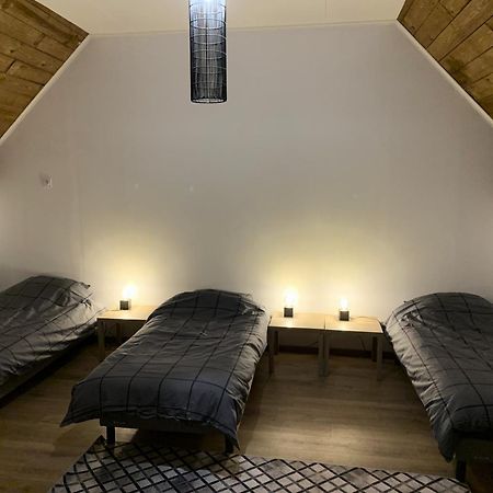 Vila Comfortable House For 6 Guests In Saint-Come-Du-Mont Exteriér fotografie